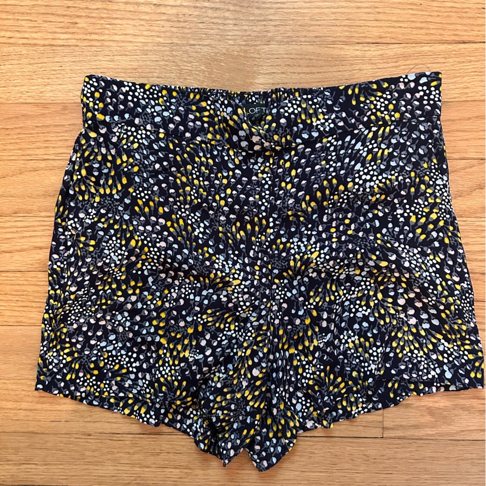 Loft XS shorts